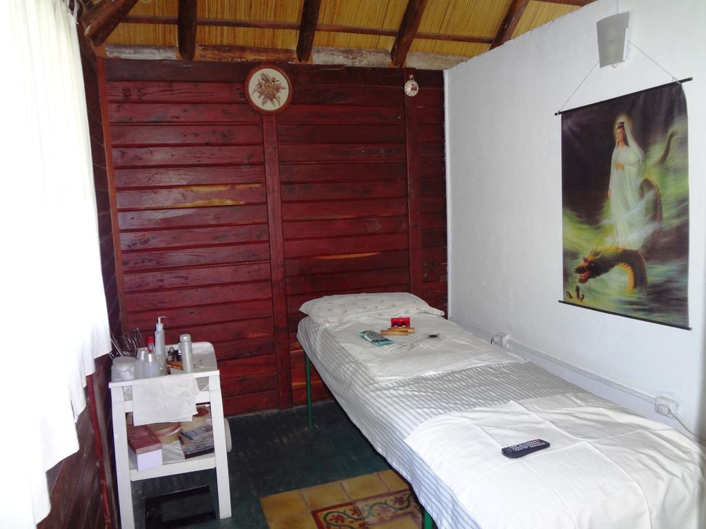Las Curiosas Hotel Avia Terai Екстериор снимка