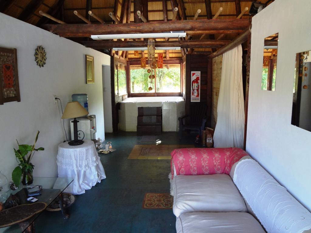 Las Curiosas Hotel Avia Terai Екстериор снимка