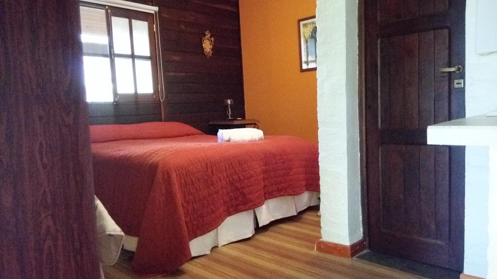 Las Curiosas Hotel Avia Terai Екстериор снимка